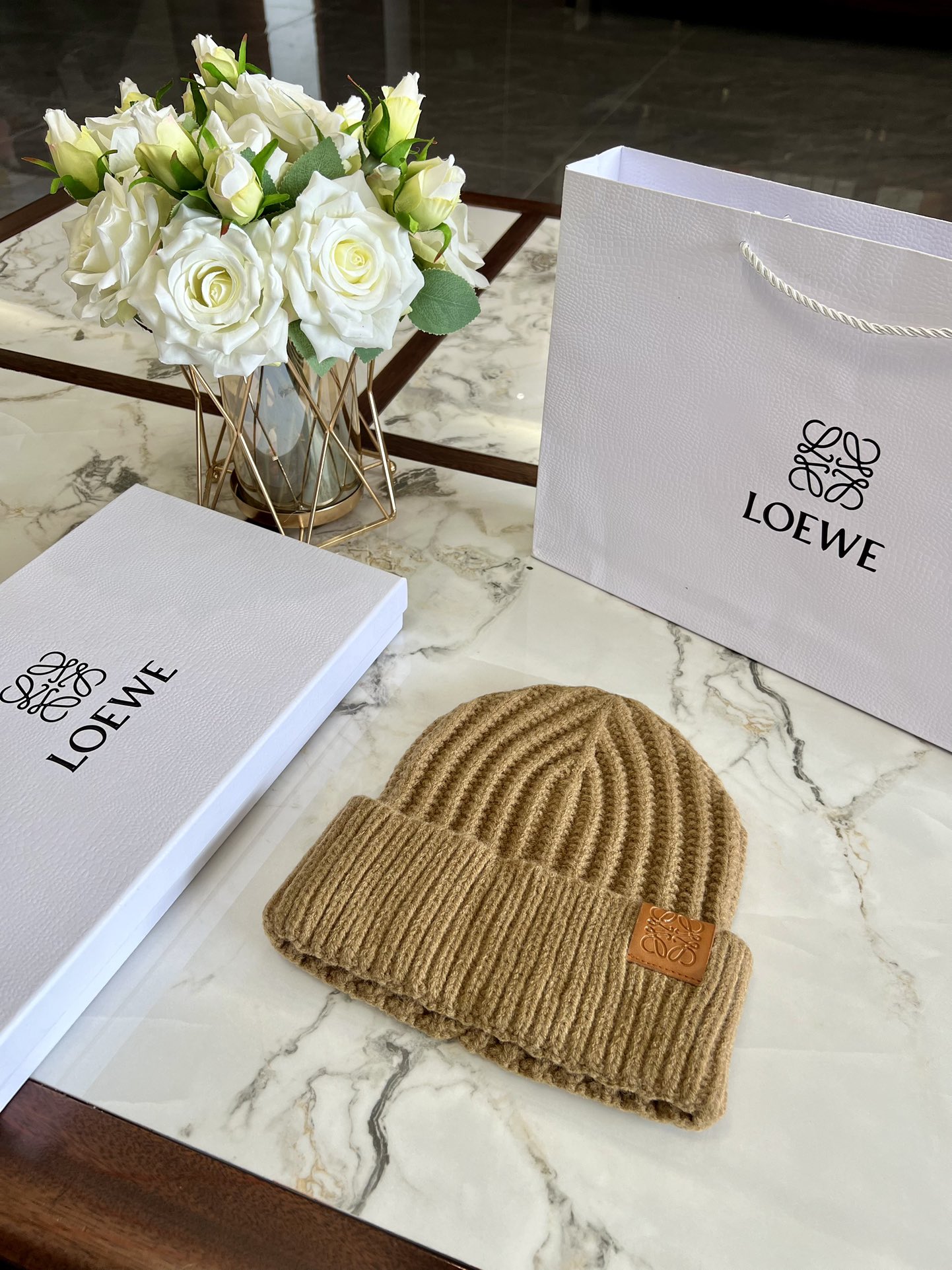 loewe hat model 10